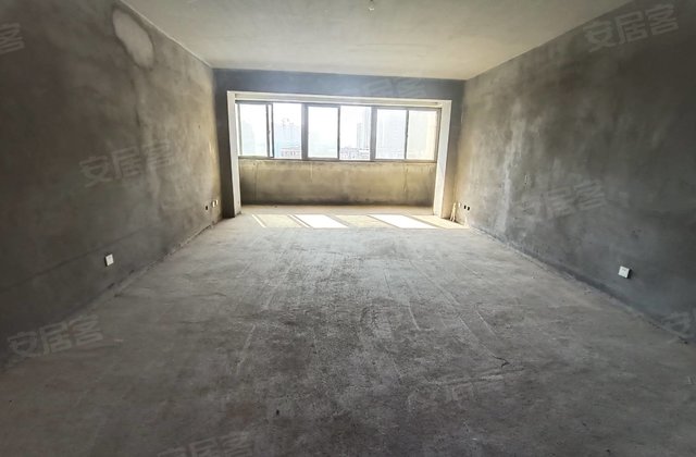凤凰城花园3室2厅158㎡109万二手房图片