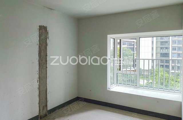 滨江金地万家风华4室2厅129㎡315万二手房图片