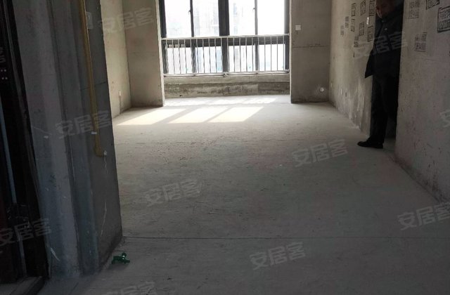 万佳华庭3室2厅117㎡79.8万二手房图片