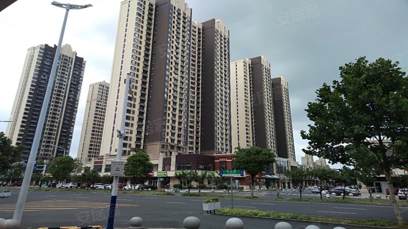 万达文旅新城(临湖苑f区)