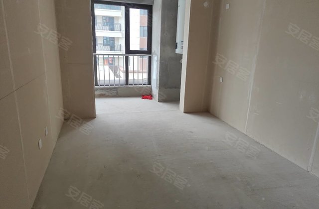 祥炬馨苑3室2厅130㎡90万二手房图片