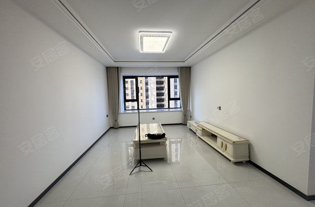 惠风玺院3室2厅117㎡105.6万二手房图片