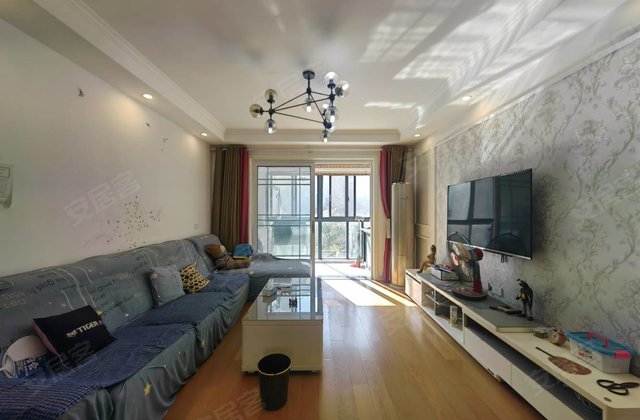 金大地英伦联邦3室2厅101㎡52万二手房图片