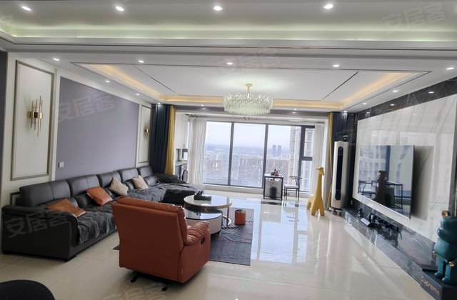 枫华丽园4室2厅209㎡139.8万二手房图片