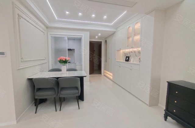 金地城与城艺境3室2厅97㎡46万二手房图片