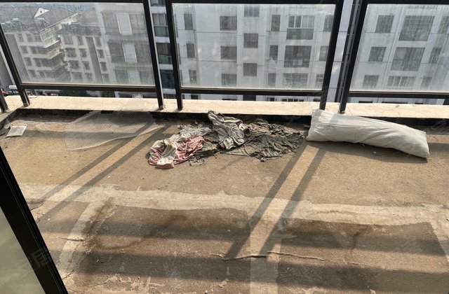 永邦欧洲城3室2厅135㎡57万二手房图片