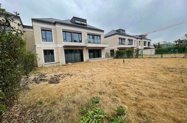 颐盛御中环二期别墅