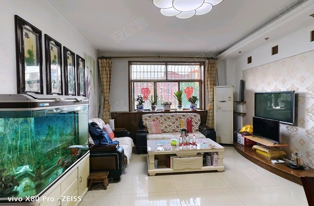 晟龙花园3室2厅110㎡83万二手房图片