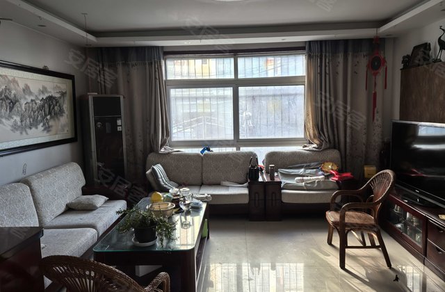 盛世国际3室2厅121.47㎡79万二手房图片