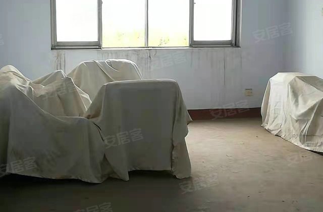 凤凰花园4室2厅107.9㎡25万二手房图片