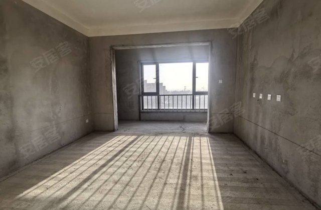 观湖木槿园3室2厅132㎡61.8万二手房图片