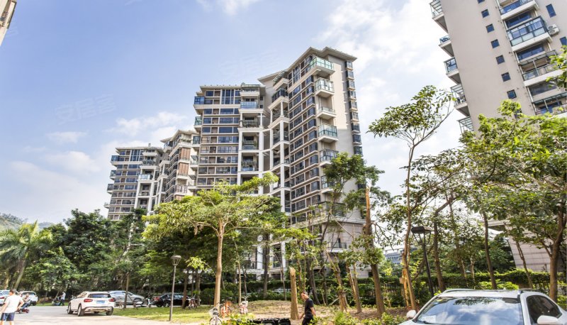 泛海拉菲花园(一期)