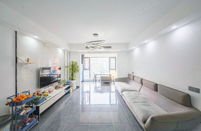 鑫远翡丽郡4室2厅129.02㎡178万二手房图片