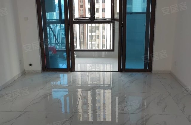 霍邱碧桂园3室2厅119㎡82万二手房图片