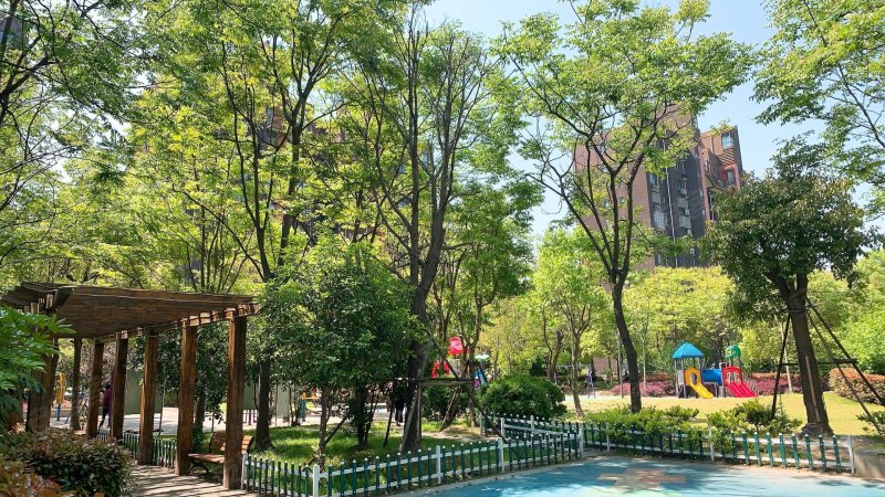 西郊虹韵城景雅苑