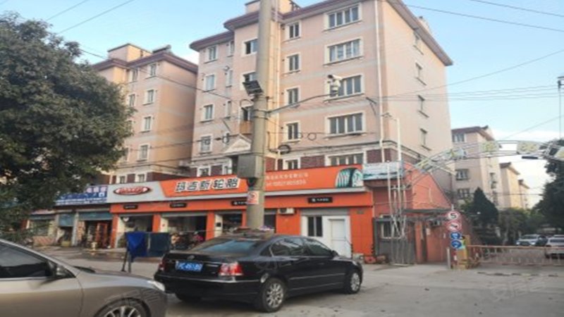 石太路86弄小区 