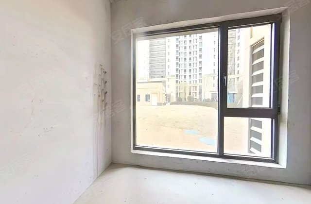 吾悦广场3室2厅112㎡44万二手房图片