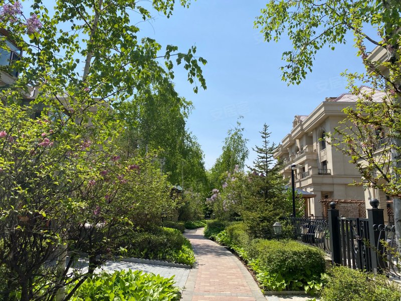 宏润翠湖天地(别墅)