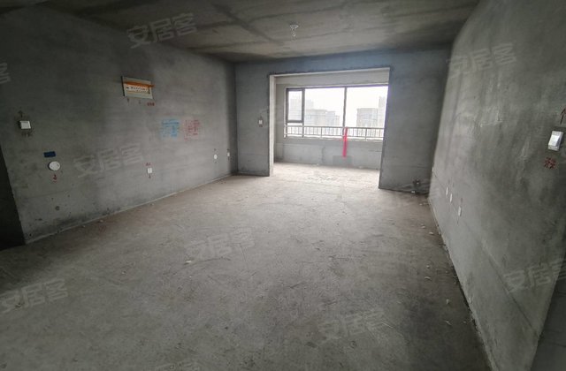 天鹏晟景4室2厅200㎡115万二手房图片