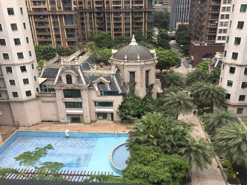 保利香槟花园