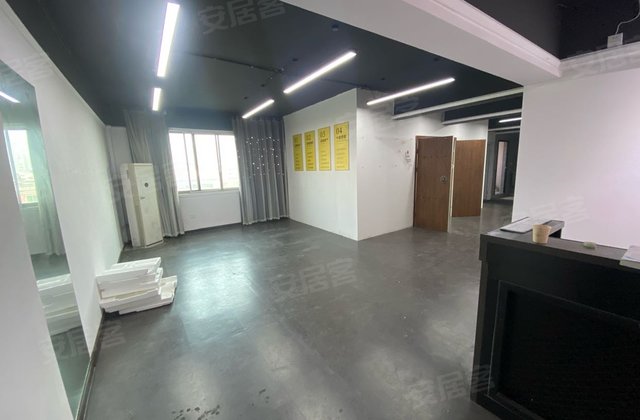 湖畔新村4室1厅163㎡60万二手房图片