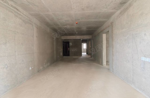 惠风玺院4室2厅139.34㎡95万二手房图片