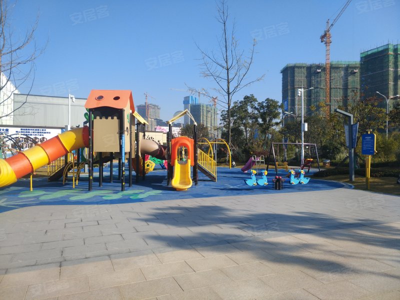 碧桂园西南上城澜山府