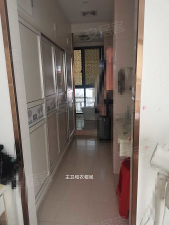 龙景名都3室2厅2卫113.51㎡南68万