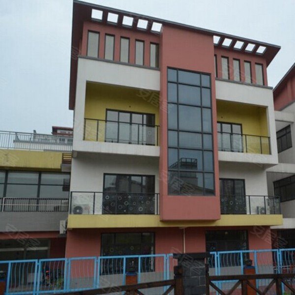 中城花园雅菊苑