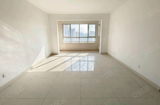 北关安置房3室2厅146㎡43万二手房图片