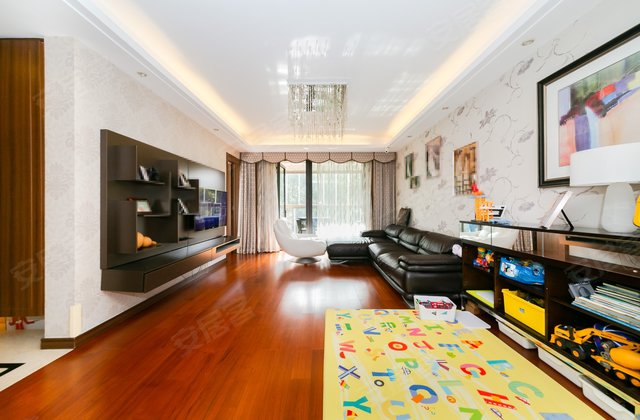 万科城花新园3室2厅116.09㎡858万二手房图片