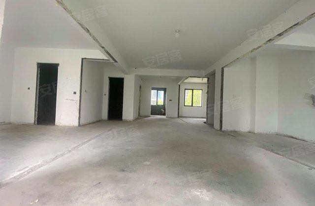 荣安海上明月4室2厅134㎡93万二手房图片