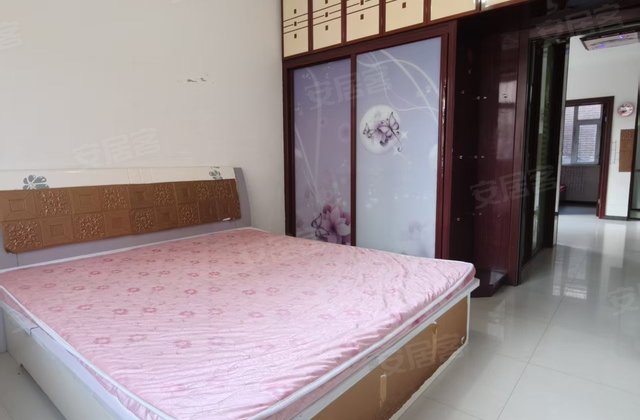 龙嘉花园2室1厅54㎡14.8万二手房图片