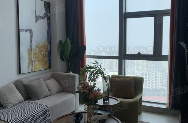 多彩城(商住楼)3室2厅2卫75㎡东南43.8万