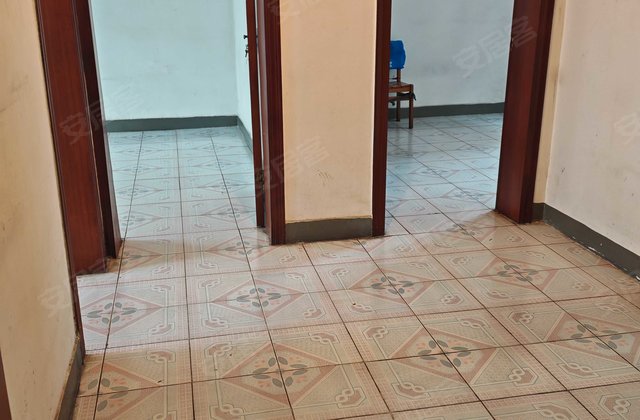 园新大院3室1厅66.8㎡23.5万二手房图片