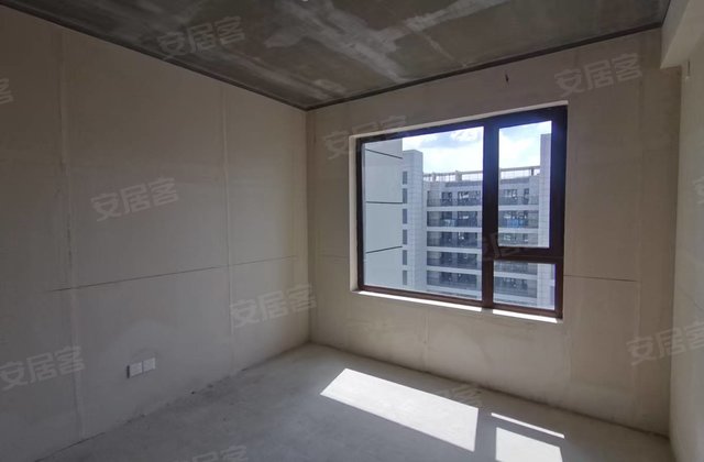 碧桂园繁华汇3室2厅125.6㎡82万二手房图片