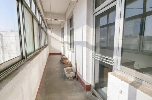 土管局家属楼3室2厅120㎡51万二手房图片