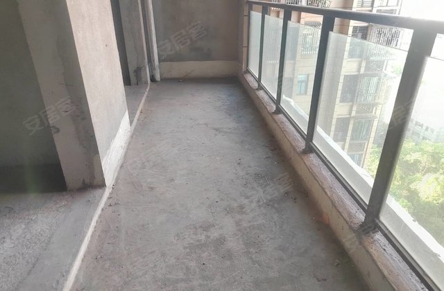 领秀嘉园4室2厅123㎡72.8万二手房图片