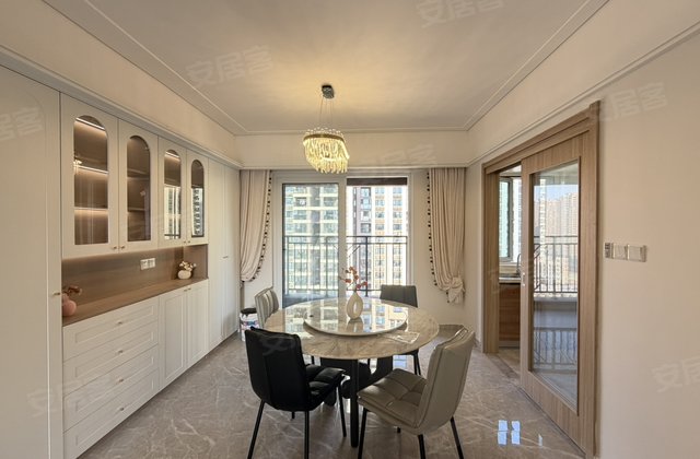 中海锦城国际3室2厅114.1㎡49.8万二手房图片