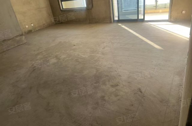 京冠领港壹号4室2厅116㎡52万二手房图片