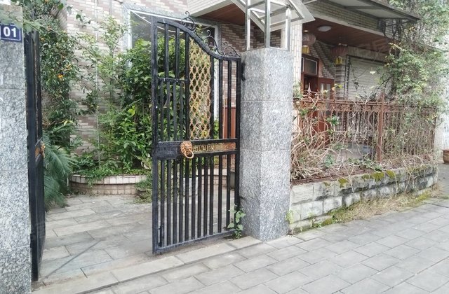 桃源山庄6室2厅260㎡85万二手房图片