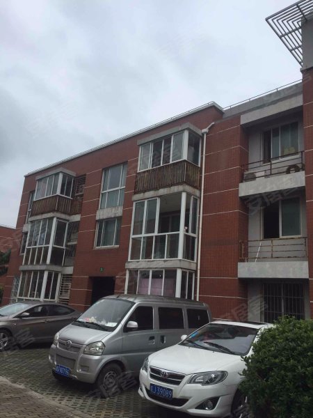 绿地临港家园海事小区