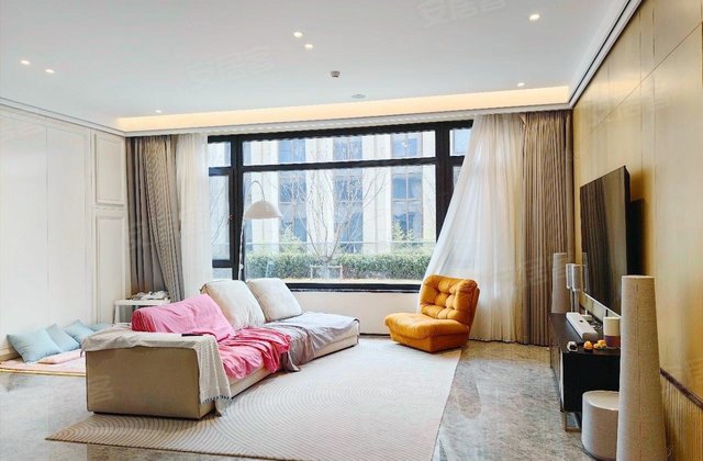 银丰玖玺城一期珑府6室3厅221.45㎡1790万二手房图片