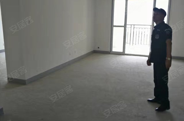 滨湖景城(东区)3室2厅115㎡108万二手房图片
