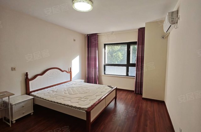 星湖湾5室2厅187㎡105万二手房图片