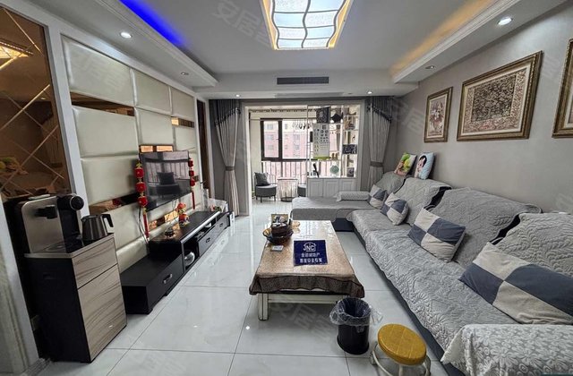 幸福里铂郡3室2厅114㎡64.8万二手房图片