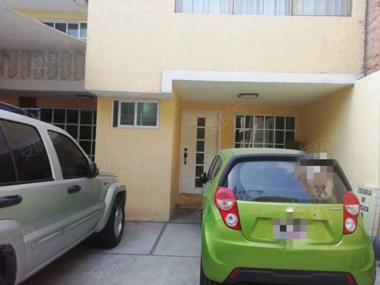 墨西哥墨西哥城约¥228万房子 4 间卧室出售 - 圣乌尔苏拉科阿帕， 科约阿坎二手房公寓图片
