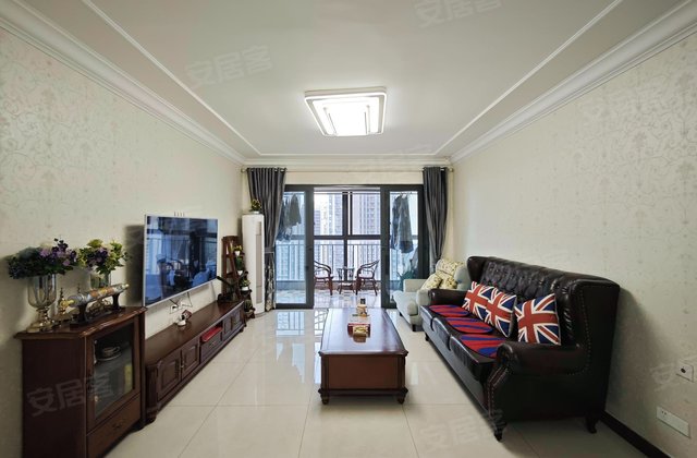 恒大雅苑4室2厅140.73㎡104.5万二手房图片