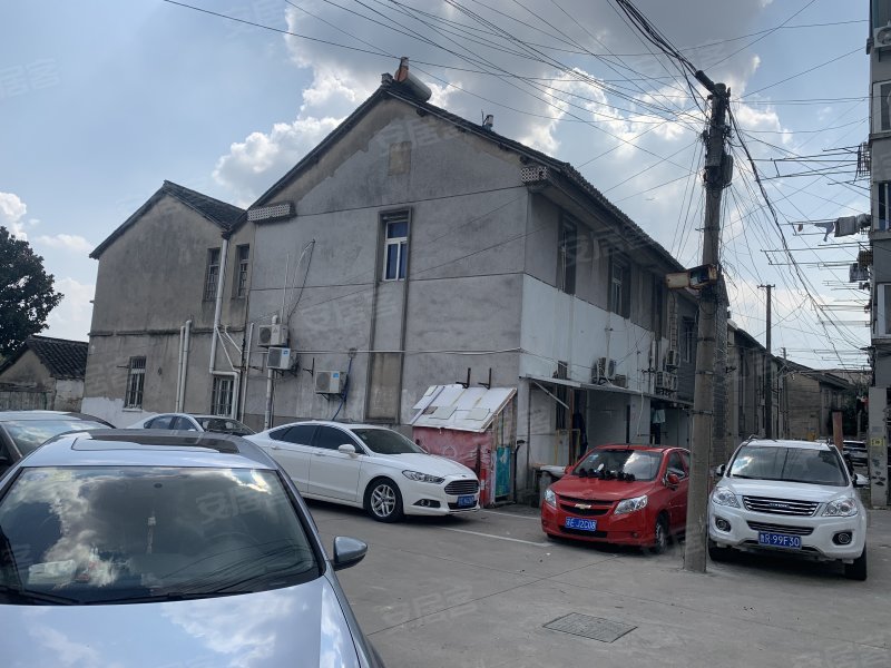 南新路471弄小区 