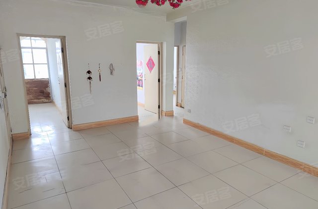 西峰区肉联厂家属楼3室2厅78.86㎡45万二手房图片